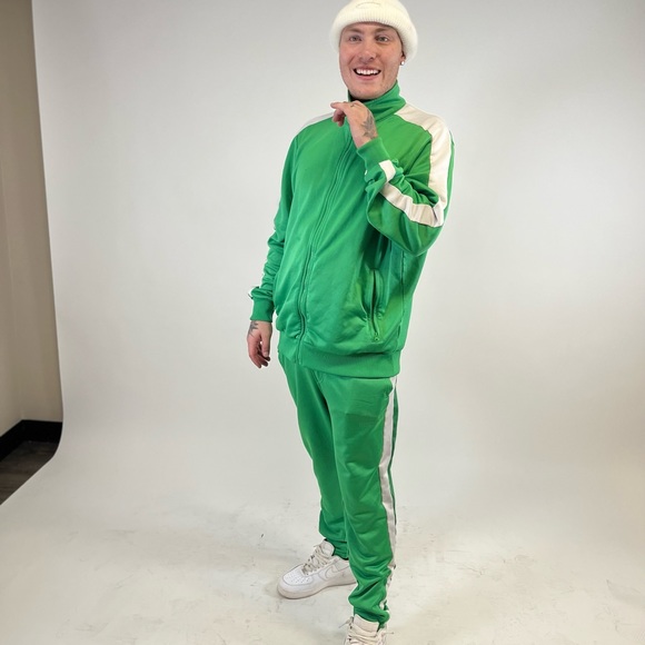 COPY - Puma Track suit - Picture 3 of 3